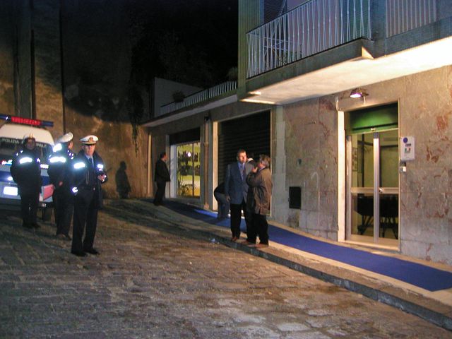 locali