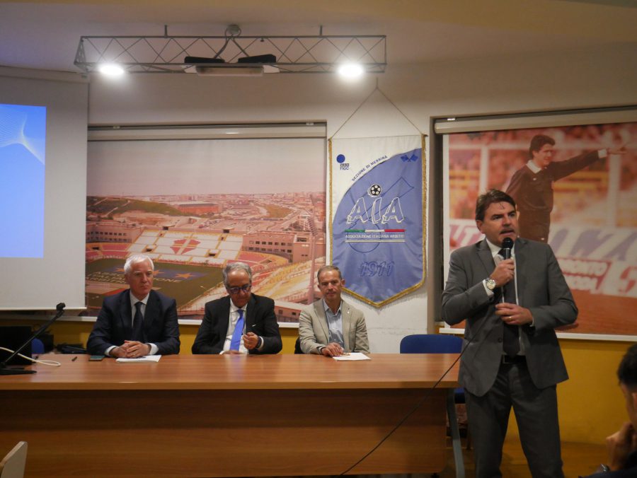 Stop alle aggressioni sul campo. Archinà: “Non possiamo abbinare lo sport ad atti di violenza”